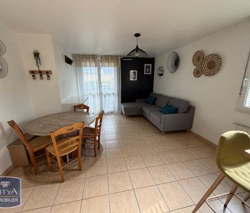 Location Appartement 3 pièces 61m² BONNEVILLE 74130 - Photo 1