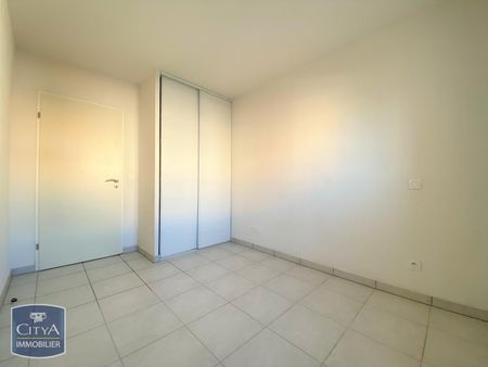 Location Appartement 3 pièces 61m² ARLES 13200 - Photo 5