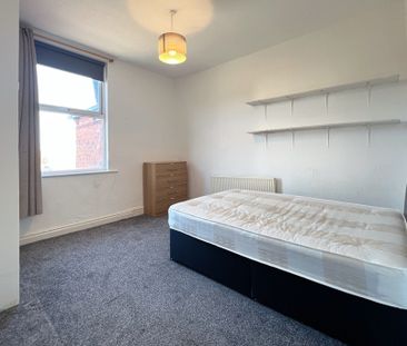 2 Bedroom Apartment for rent in Ash Road - Photo 5