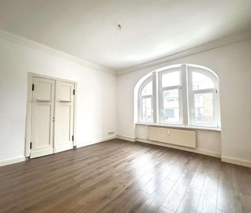 4-Zimmer-Wohnung mit Einbauküche - Photo 1