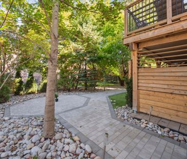 For Lease - 24 Dawlish Avenue, Aurora, Ontario - Photo 3