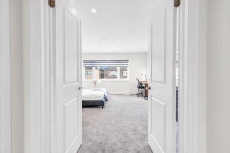 For Lease - 12 Trellanock Road, Brampton, Ontario - Photo 5