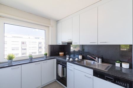 Living on a small budget - Photo 3