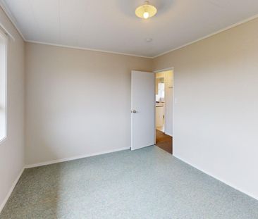 Shannon - 3 bedrooms - Photo 5