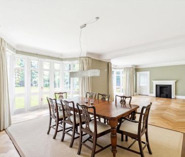 7 bedroom townhouse to rent - Photo 2