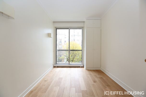 Appartement • Muette Sud - Photo 1