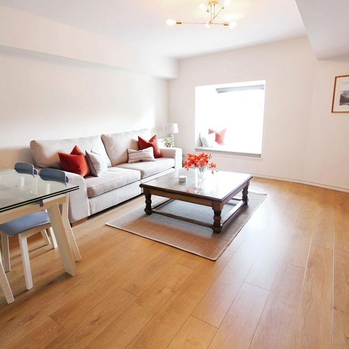 2 bedroom flat to rent - Photo 1