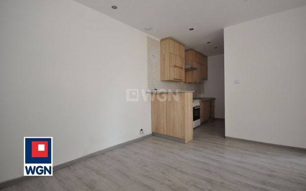 Mieszkanie w budynku mieszkalnym na wynajem Radomsko - Фото 1