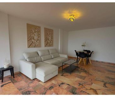 3 room luxury Flat for rent in Estepona, Spain - Photo 2