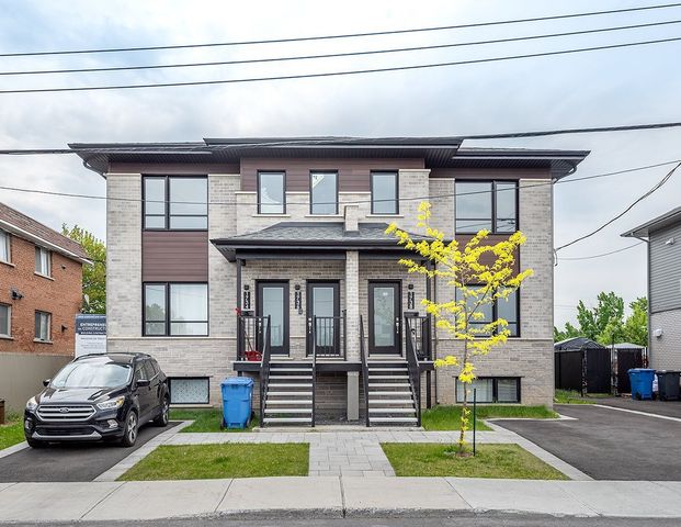 À louer / Maison à étages - Photo 1