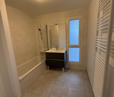 Location Appartement 3 pièces 63m² AIX LES BAINS 73100 - Photo 6