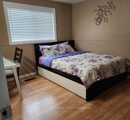 For Lease - 18 Valley Stream Drive, Toronto, Ontario - Photo 4