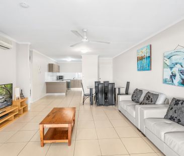 SPACIOUS APARTMENT IN SOUGHT AFTER LOCATION! - Photo 1