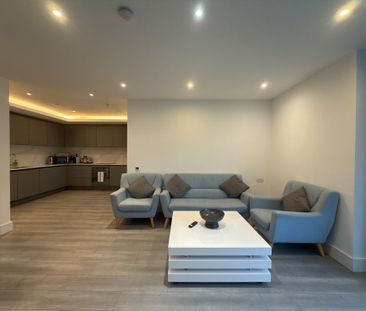 2 bedroom ground floor flat to rent - Photo 5