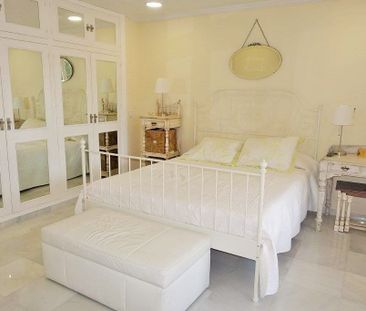 4 room luxury Villa for rent in Marbella, Spain - Photo 6