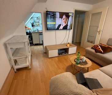 Moderne 2,5 Zimmer - Dachgeschosswohnung in Leverkusen-Schlebusch - Foto 1