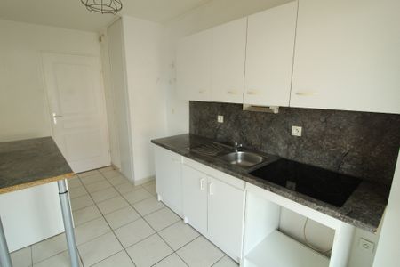 Location Appartement 3 pièces 68m² - Photo 5