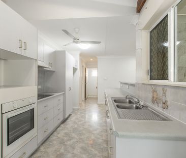 12 Cobham Crescent, Kirwan - Photo 1