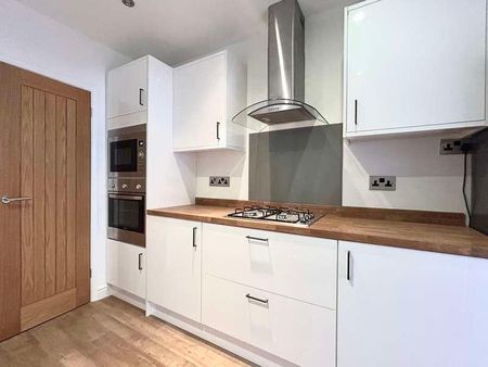 Salisbury Road, Reading, Berkshire, RG30 - Photo 4