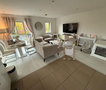 41 Coopers Mill Avenue, Dundonald, - Photo 1