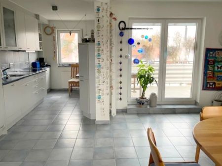 Provisionsfrei! Helle großzügige 4 ZKBB Wohnung im Innenstadtbereich von Osnabrück zu vermieten - Photo 4