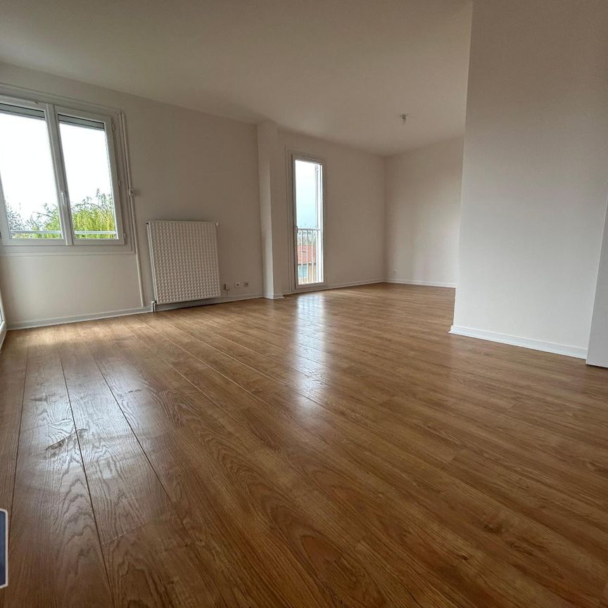 Location Appartement 2 pièces 51m² CHARNAY LES MACON 71850 - Photo 1