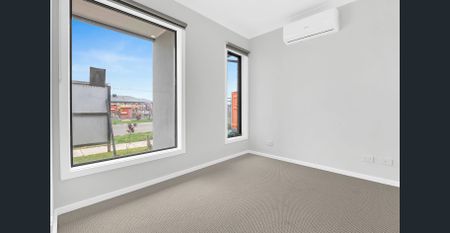 Beautiful Family home - Photo 4