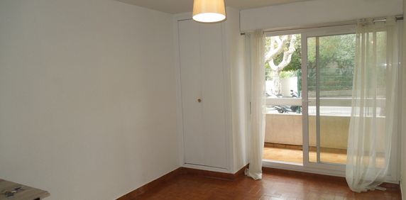 Location Appartement 1 pièce 21m² MONTPELLIER 34090 - Photo 2