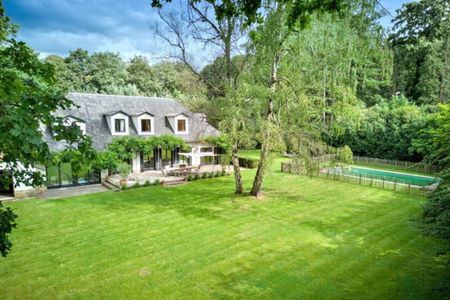 Tout savoir sur cette maison à Rhode-St-Genèse, à Rhode-St-Genèse - Foto 3