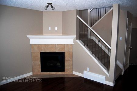 17606 10 Avenue Southwest - Photo 2