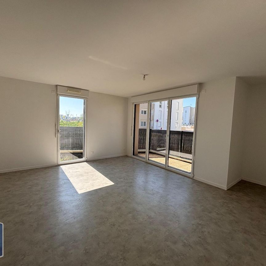 Location Appartement 3 pièces 63m² EPRON 14610 - Photo 1