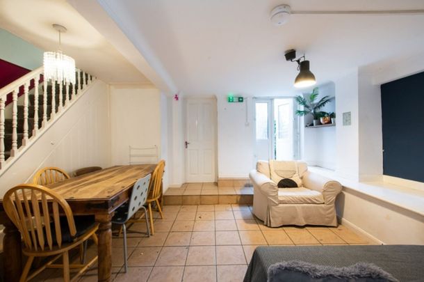 Room in a Shared House, Brecknock Road, N19 - Photo 1