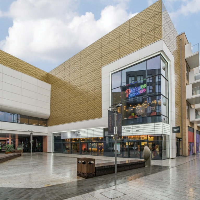 1 bedroom flat to rent - Photo 1