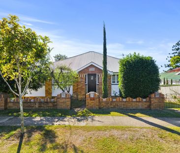 117 Coopers Camp Road, Bardon QLD 4065 - House For Rent | Domain - Photo 2
