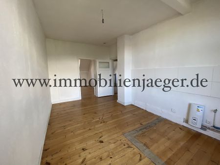 Ottensen Nähe Fabrik & Spritzenplatz - Altbau - Dachwohnung mit Nachtspeicherheizung, Holzdielen - Photo 4