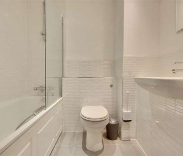 Quay House, Broad Street, Portsmouth, PO1 - Photo 3