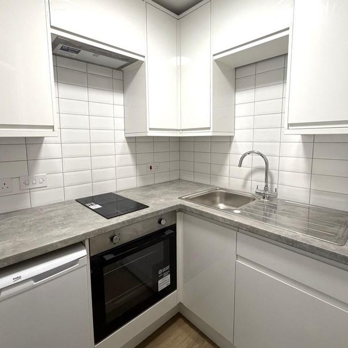 1 bedroom flat to rent - Photo 1