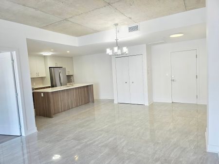 248 Boul. Hymus, apt. 609 - Photo 3