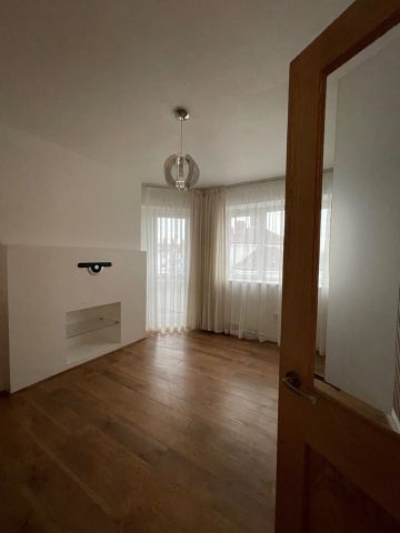 1 Bed Flat, Dyson House, SE10 - Photo 4