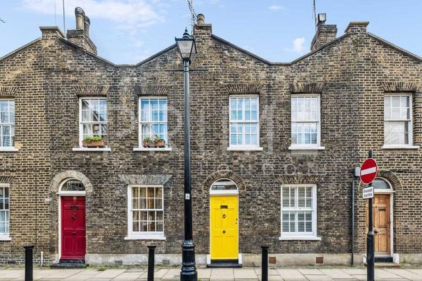 Roupell Street, Waterloo - Photo 1