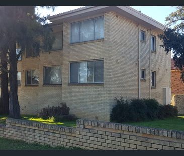 Great Location in Heart of Westmead - Photo 5