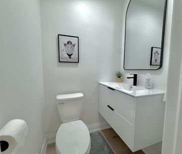 For Lease - 5 Beechwood Place, London South, Ontario - Photo 1