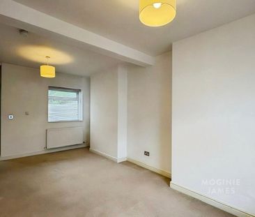 2 bedroom terraced house to rent - Photo 3