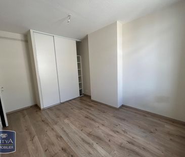 Location Appartement 5 pièces 114m² ST ETIENNE 42000 - Photo 5