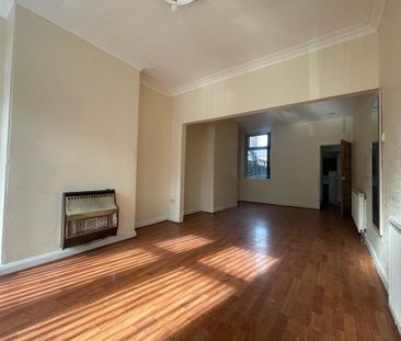 2 Bedroom Mid Terraced House For Rent - Photo 4
