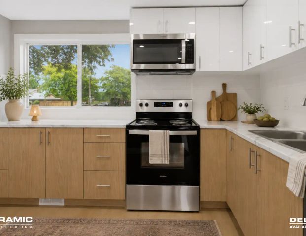 311 Bunting Road — 3 Bedroom - Photo 1