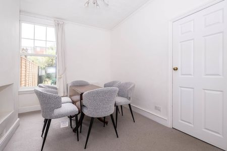 4 bedroom terraced house to rent - Photo 5