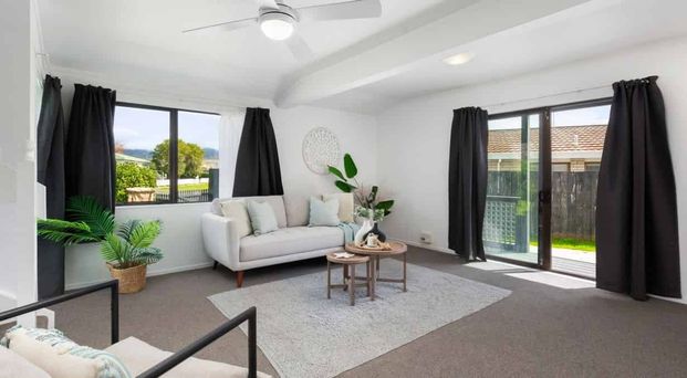 Perfect Modern Family Home - Photo 1