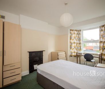 4 bedroom detached house to rent - Photo 2