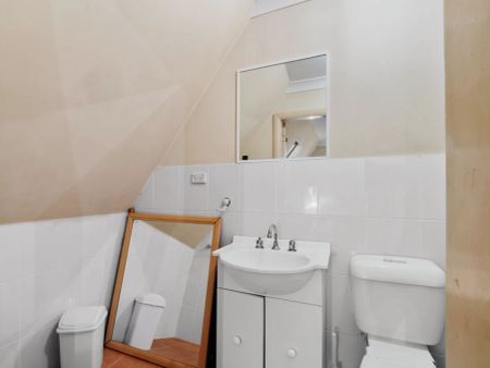 11 Liberty Street Enmore, Sydney - Photo 3